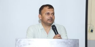 नीरज तिवारी