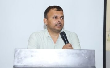 नीरज तिवारी