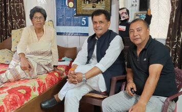 NCP नेता संजय प्रजापति